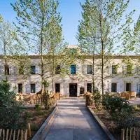 Le Hameau Des Pesquiers Ecolodge & Spa, Curio Collection By Hilton, hotel i Hyères