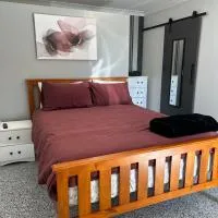 Clermont Guest House - Pet friendly, hotel en Clermont