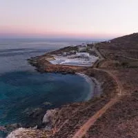 Royal-Ma Resort, hotel a Perástra