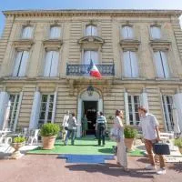 Hôtel Château des Jacobins、アジャンのホテル