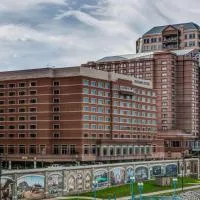 Embassy Suites Cincinnati - RiverCenter, hotel v mestu Covington