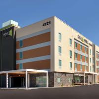 Home2 Suites By Hilton Phoenix Airport South, hotel di South Mountain, Phoenix