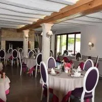 Le Petit Relais, hotel v destinaci Calès