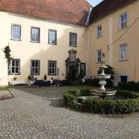 Pałac Lasów, khách sạn ở Pieńsk