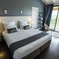 CÔTE GARONNE le BALCON DES DAMES -hôtel et restaurant- Tonneins Fauillet Marmande - panorama sur Garonne-climatisé- accueil vélo- soirée étape- chambre famille- étape et séjour touristique-, hotel en Tonneins