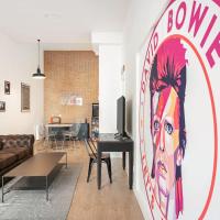 Bowie House - Madrid River-A-SALVAD, hotel en Usera, Madrid