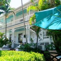 Southernmost Point Guest House & Garden Bar, hotel in Duval, Key West