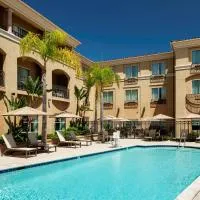 Hilton Garden Inn San Diego Rancho Bernardo، فندق في رانشو برناردو