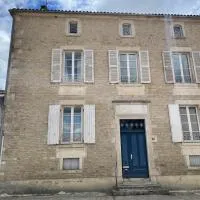 Maison de vacances familiale au cœur du marais poitevin, hotel di Maillezais