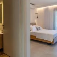 ONAR LUXURY APARTMENTS، فندق في Perdika
