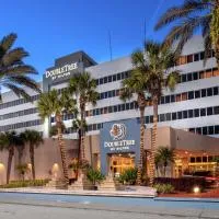 DoubleTree by Hilton Hotel Jacksonville Airport, hotel en Beeghly Heights