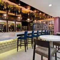 Hampton Inn NY-JFK, hotel en Queens