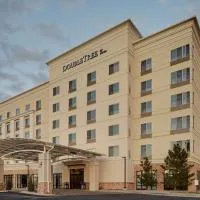 DoubleTree by Hilton Denver International Airport, CO โรงแรมในMontbello