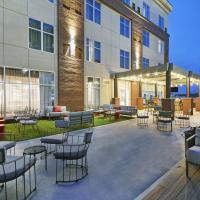Homewood Suites by Hilton Athens Downtown University Area โรงแรมใกล้Athens-Ben Epps Airport - AHNในเอเธนส์