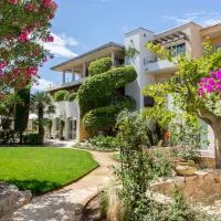 Hôtel La Caravelle, hotel v destinaci Calvi