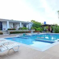 Extraordinaria Casa Finca Piscina AA, готель у місті Sabanalarga