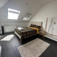 Nomads entrepreneurs spacious private loft room