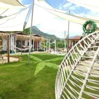 ZEYOS LODGE HOTEL&RESTAURANT, hôtel à Kumluca
