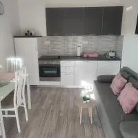 Apartment MARI, hotel v destinaci Ostrvica