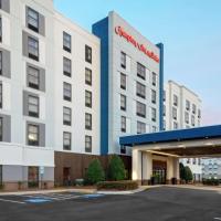 Hampton Inn & Suites Concord-Charlotte, hotel perto de Aeroporto Regional Concord - USA, Concord