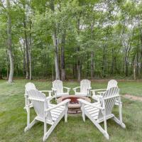 Spacious Connecticut Home - Deck, Grill and Fire Pit