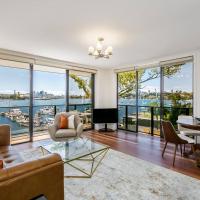 STG38 - stunning waterfront apartment - Drummoyne, hotel in Drummoyne, Sydney
