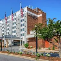 DoubleTree by Hilton Neenah, хотел в Neenah