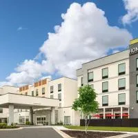 Home2 Suites By Hilton Brunswick, hotel em Brunswick