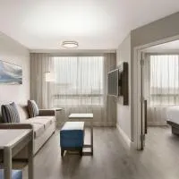 Pointe-Claire में, होटल Embassy Suites By Hilton Montreal Airport