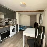 Studio au calme climatisé avec terrasse, hotell sihtkohas Paillet