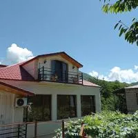 Gallery, hotel em Tsʼageri