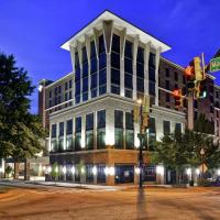 Homewood Suites By Hilton Greenville Downtown โรงแรมที่Downtown Greenvilleในกรีนวิลล์