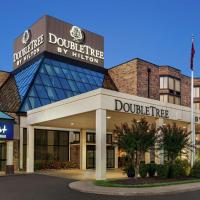 잭슨 McKellar-Sipes Regional - MKL 근처 호텔 DoubleTree by Hilton Jackson