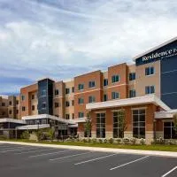 Residence Inn by Marriott Detroit Farmington Hills، فندق في فارمنجتون هيلز