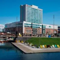 Buffalo Marriott at LECOM HARBORCENTER，水牛城的飯店