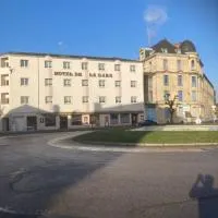 Viesnīca HOTEL DE LA GARE pilsētā Barledjuka