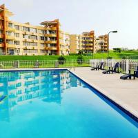 Pearl of the East in Ceiba with Ocean View and Private Rooftop, hotel poblíž José Aponte de la Torre Airport - NRR, Santa Maria