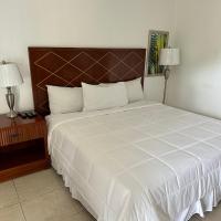 Sun Fun Hotel, Hotel in Nassau