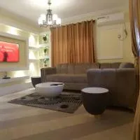 3JD Lavishly Furnished 3-Bed Genius, hotel u gradu 'Lagos'