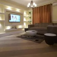 3JD Lavishly Furnished 3-Bed Genius, hotelli kohteessa Lagos