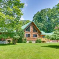 Serene Valley Bend Cabin Rental 7 Private Acres!, hotel near Elkins-Randolph Co.-Jennings Randolph Field - EKN, Valley Bend