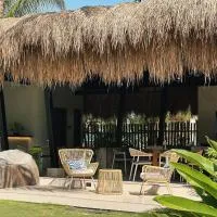 Sorana Island Villas, hotel u gradu 'Ocoy'