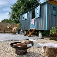 St. Kew Shepherd Huts, hotel v destinácii Wadebridge