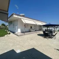 Bujtina cela – hotel w mieście Berat
