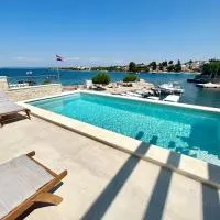 Villa Runčika Luxury Apartment, hotel di Lukoran