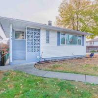 Cozy Capitol Hill Bungalow - 3BD/2BA Retreat