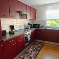 2BR Apartment, Parking, Wi-Fi, TV in Berlin Karow, hotell i Pankow, Berlin