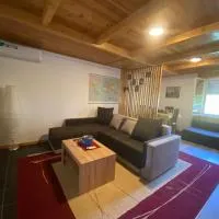 Cute lodge in Zeta, отель в городе Mahala