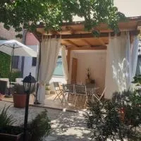 IL GIARDINETTO di Dilyana، فندق في Monterosi