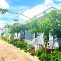Chomkatae Bungalows, хотел в Сен Монуром